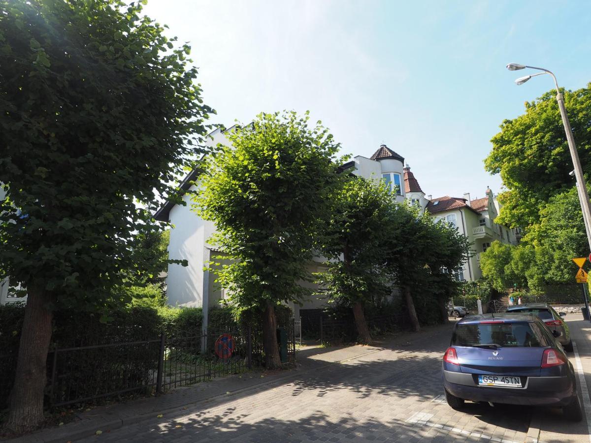 Family Parking 2 Bathrooms 300 M Sea Apartment