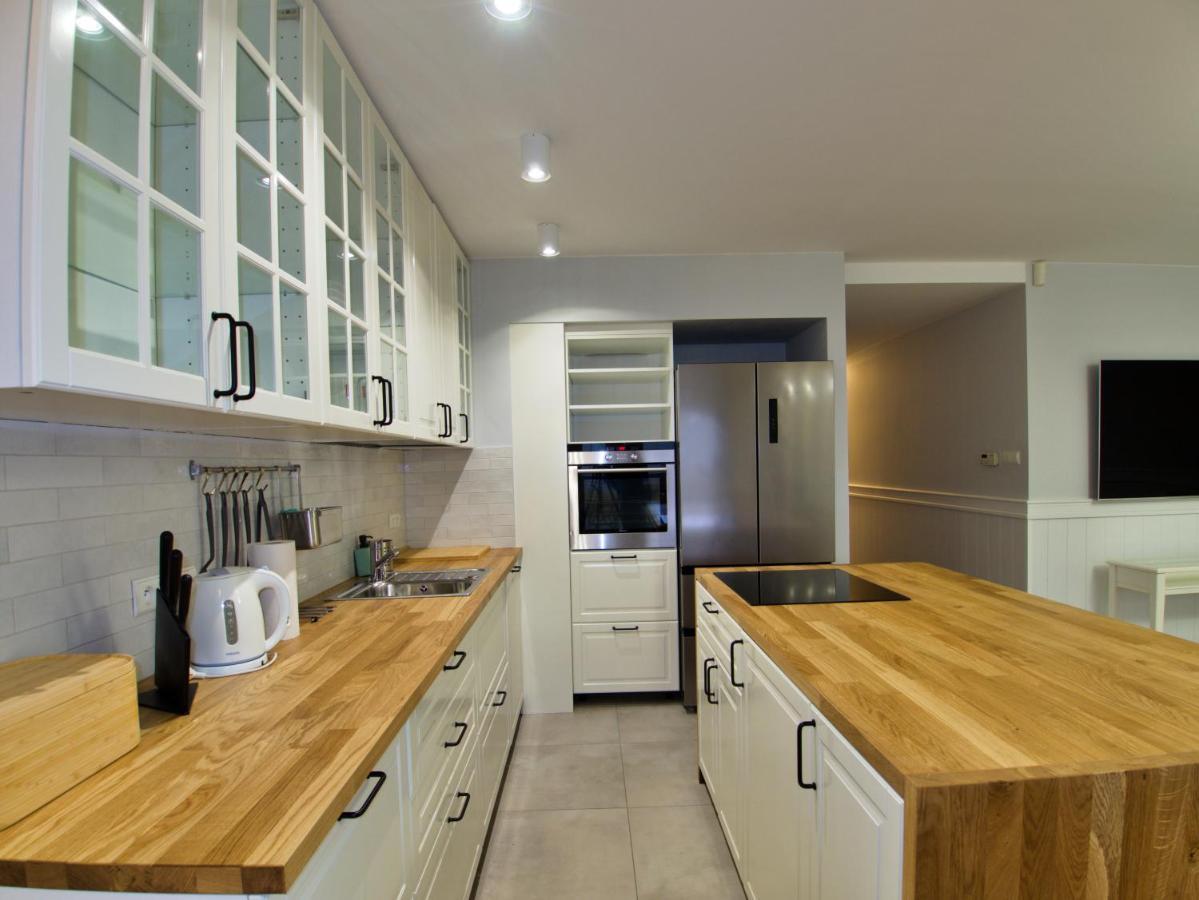 Apartment Family Parking 2 Bathrooms 300 M Sea